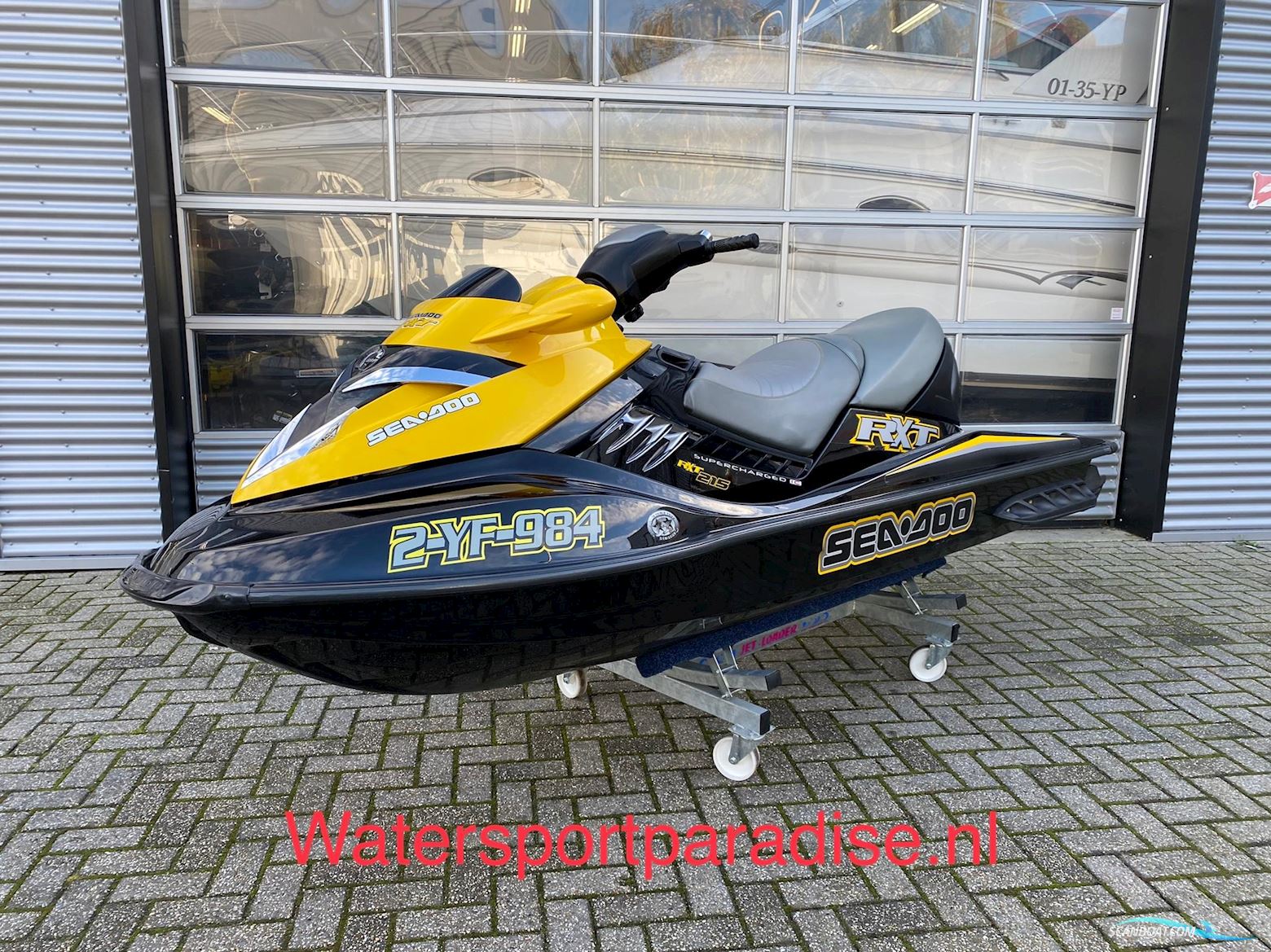 Sea-Doo RXT 215