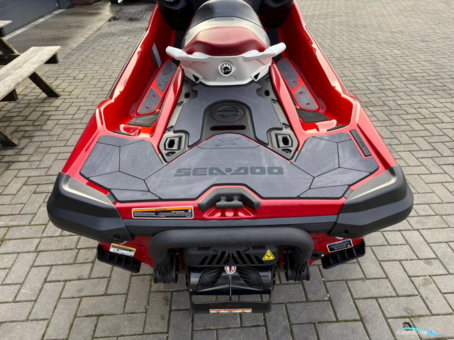 Sea Doo Rxt-X RS 325 + Trailer