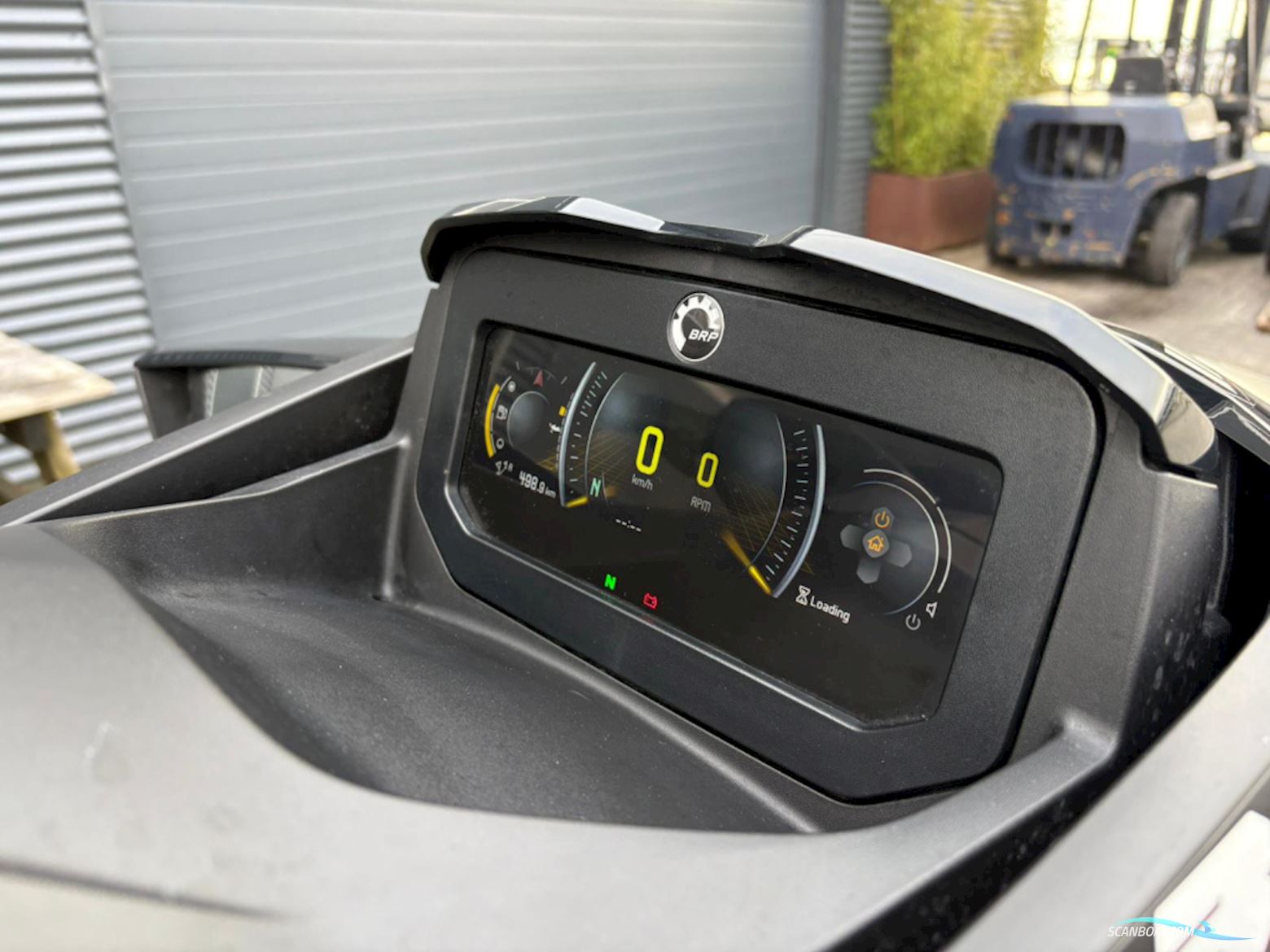 Sea Doo Rxt-X RS 325 + Trailer