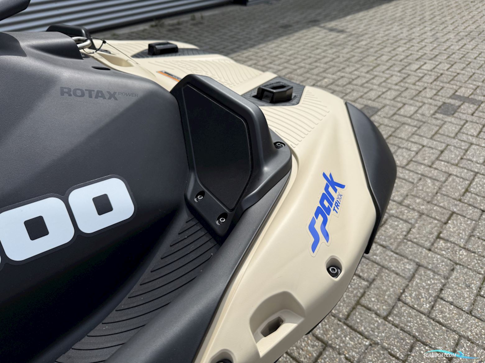 SEA DOO Spark Trixx 1up + 1 jaar extra garantie