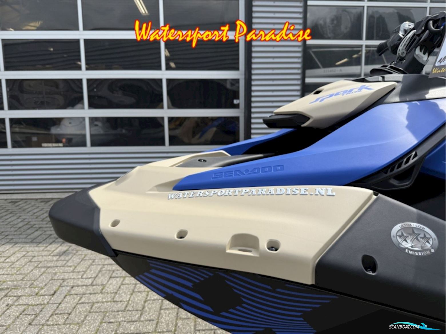 Sea Doo Spark Trixx 1UP + 1 Jaar Extra Garantie