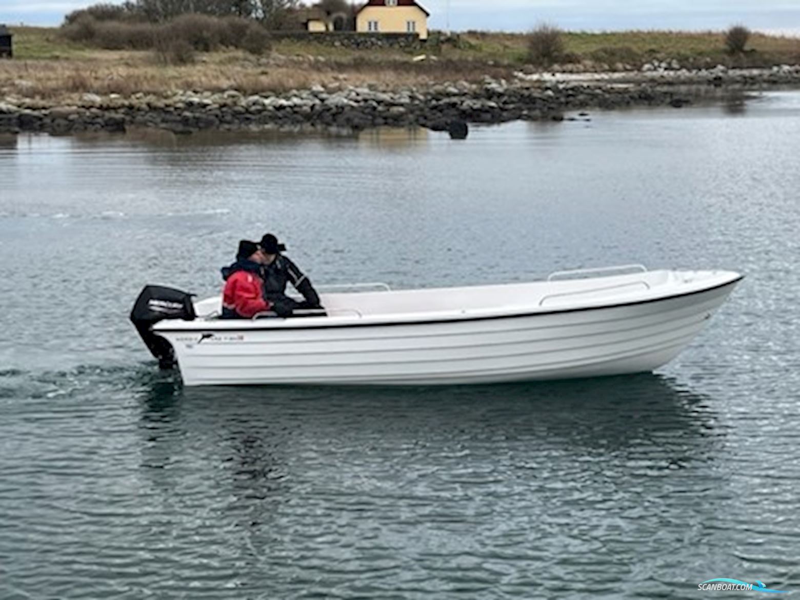 550 Nordic Fisk Med Dobbelt Skrog -