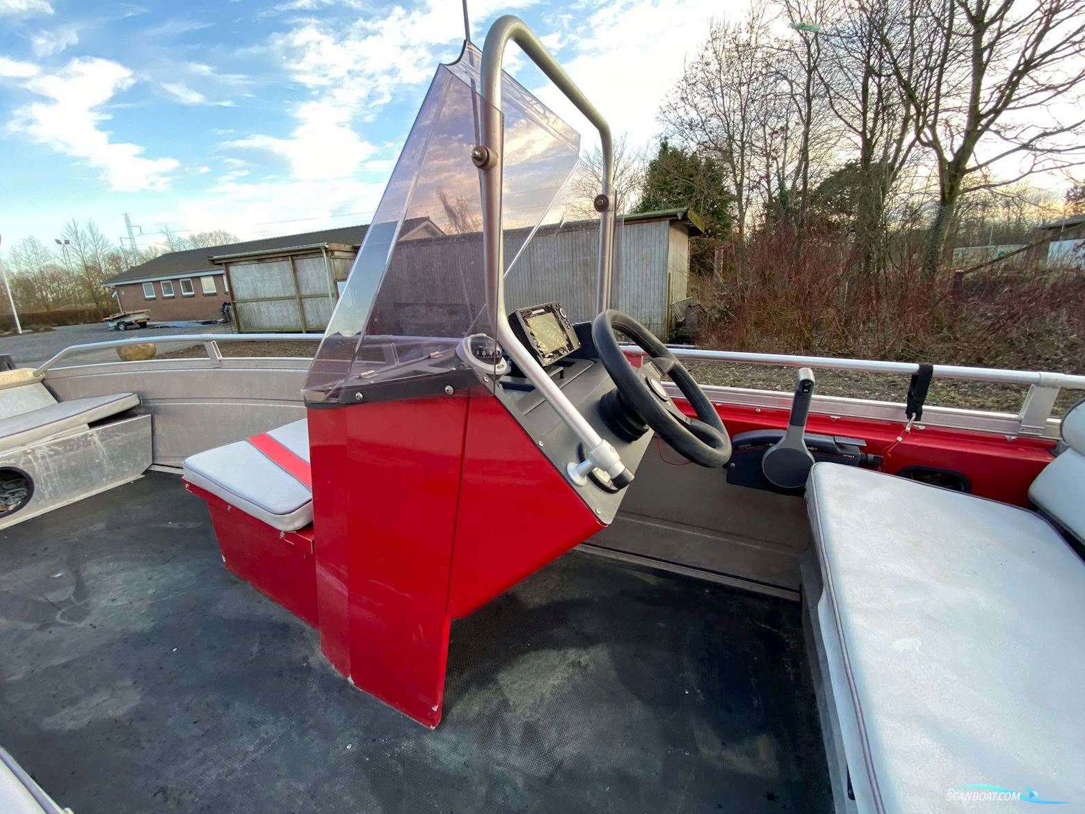 Buster L med 100 hk Yamaha