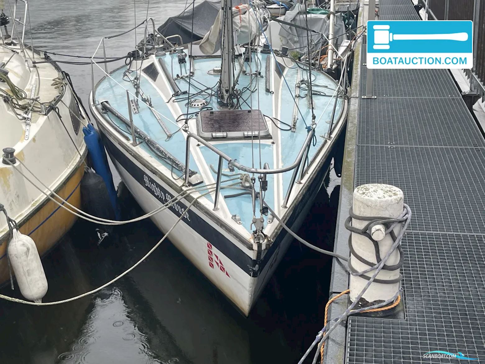 Kajuitzeilboot 650 Jolle , med Mariner motor, Holland