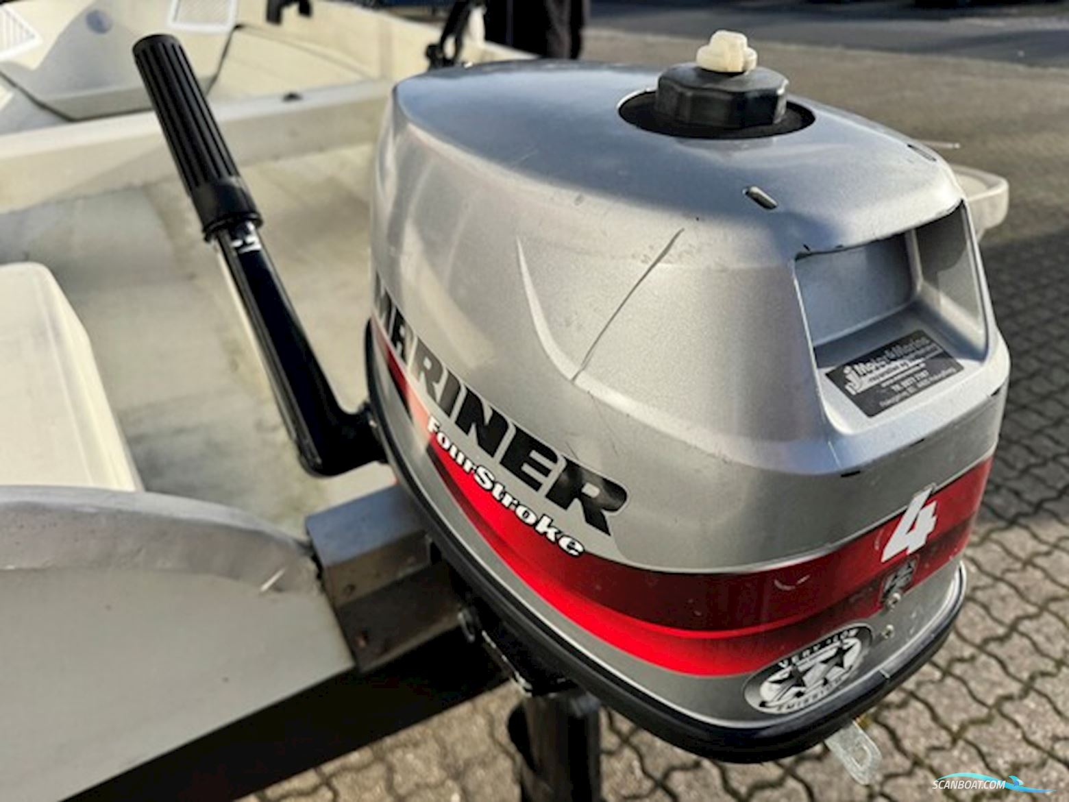 Mørbas 14 Jolle Med 4 hk Mariner 4-Takt og Brenderup 400 kg Bådtrailer.