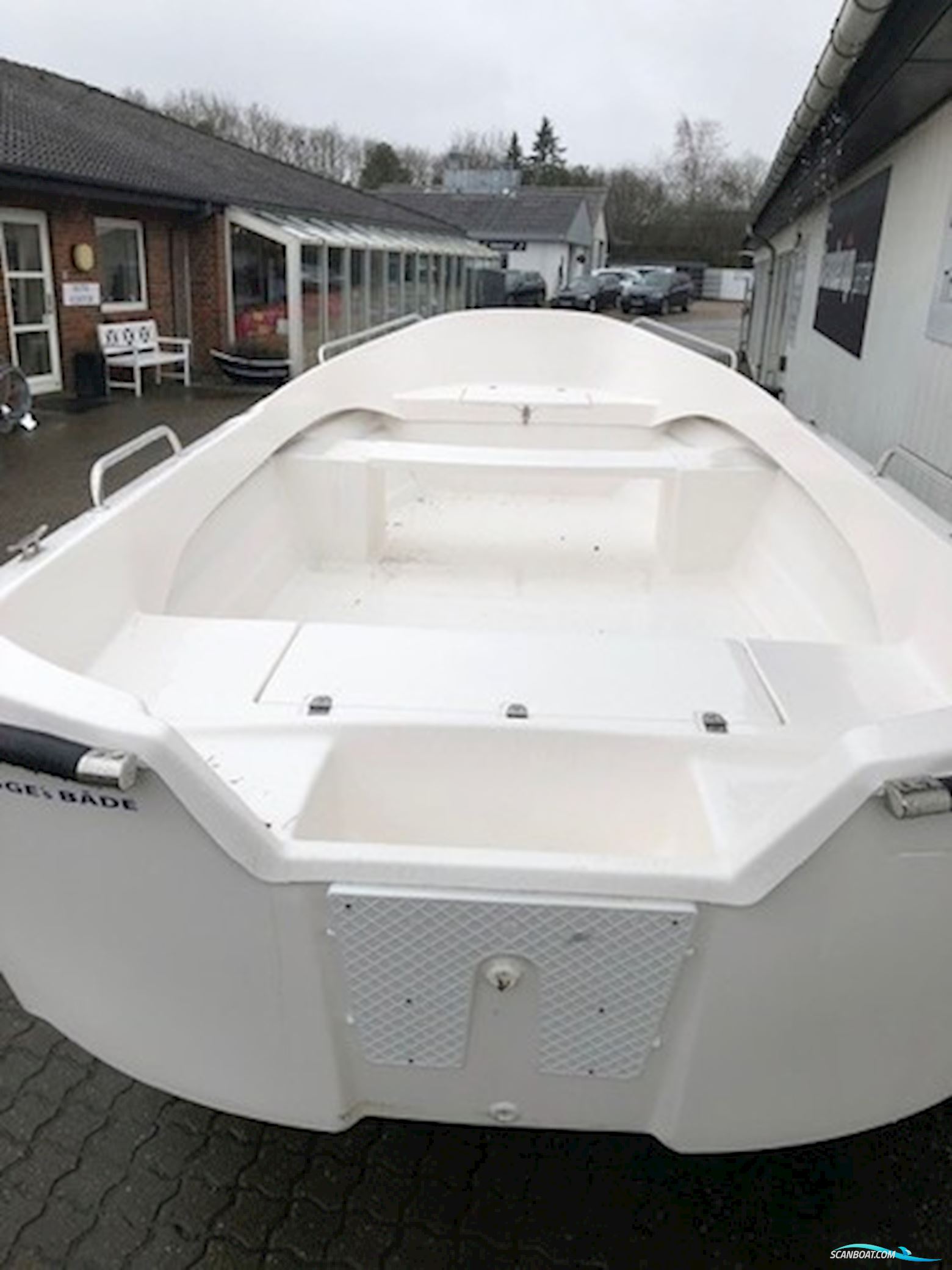 Nordic Jolle 470 Fisk uden motor.