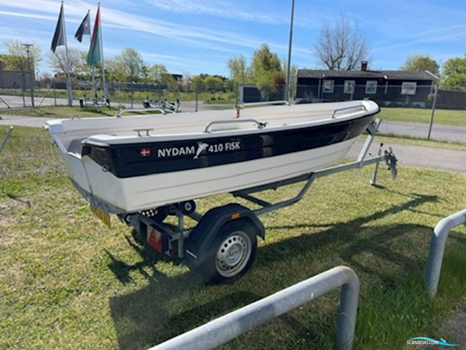Nydam 410 Fisk Med Mercury F6 4-Takt Samt Brenderup Trailer