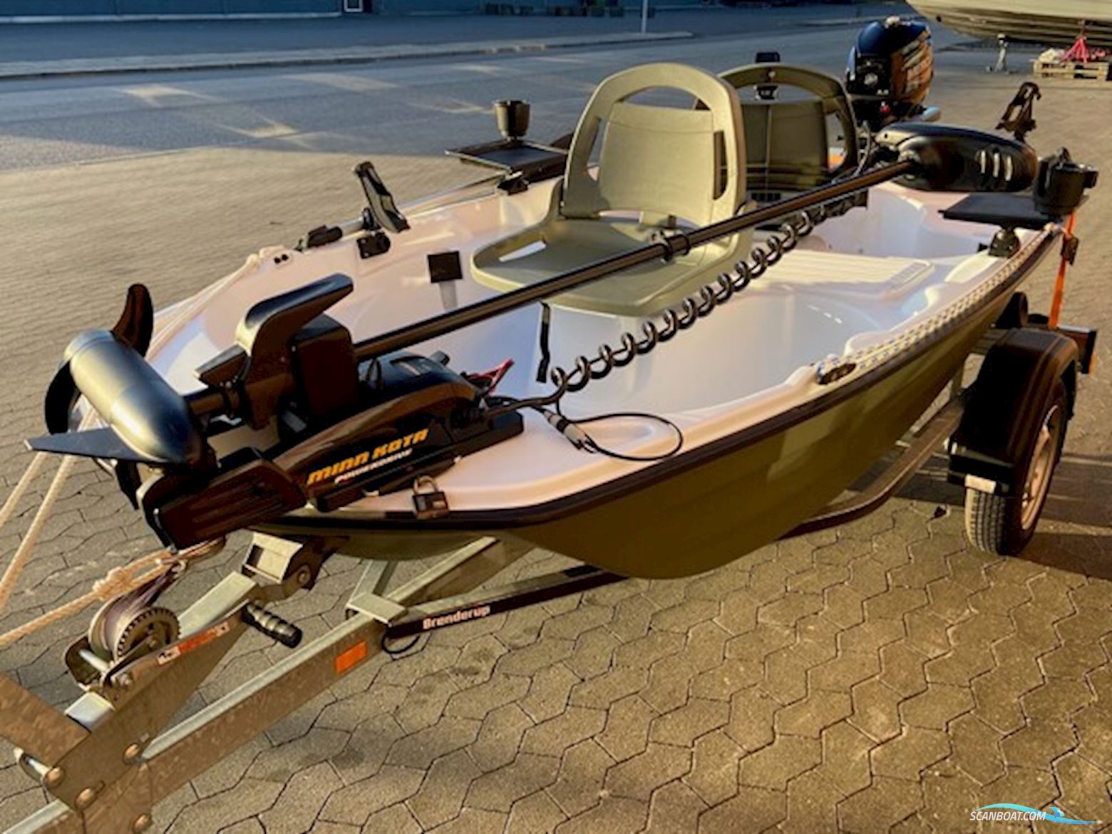 Pelican Predator 103 m/Mercury F2,5 hk 4-Takt - NU Nedsat KR. 5.000,- !