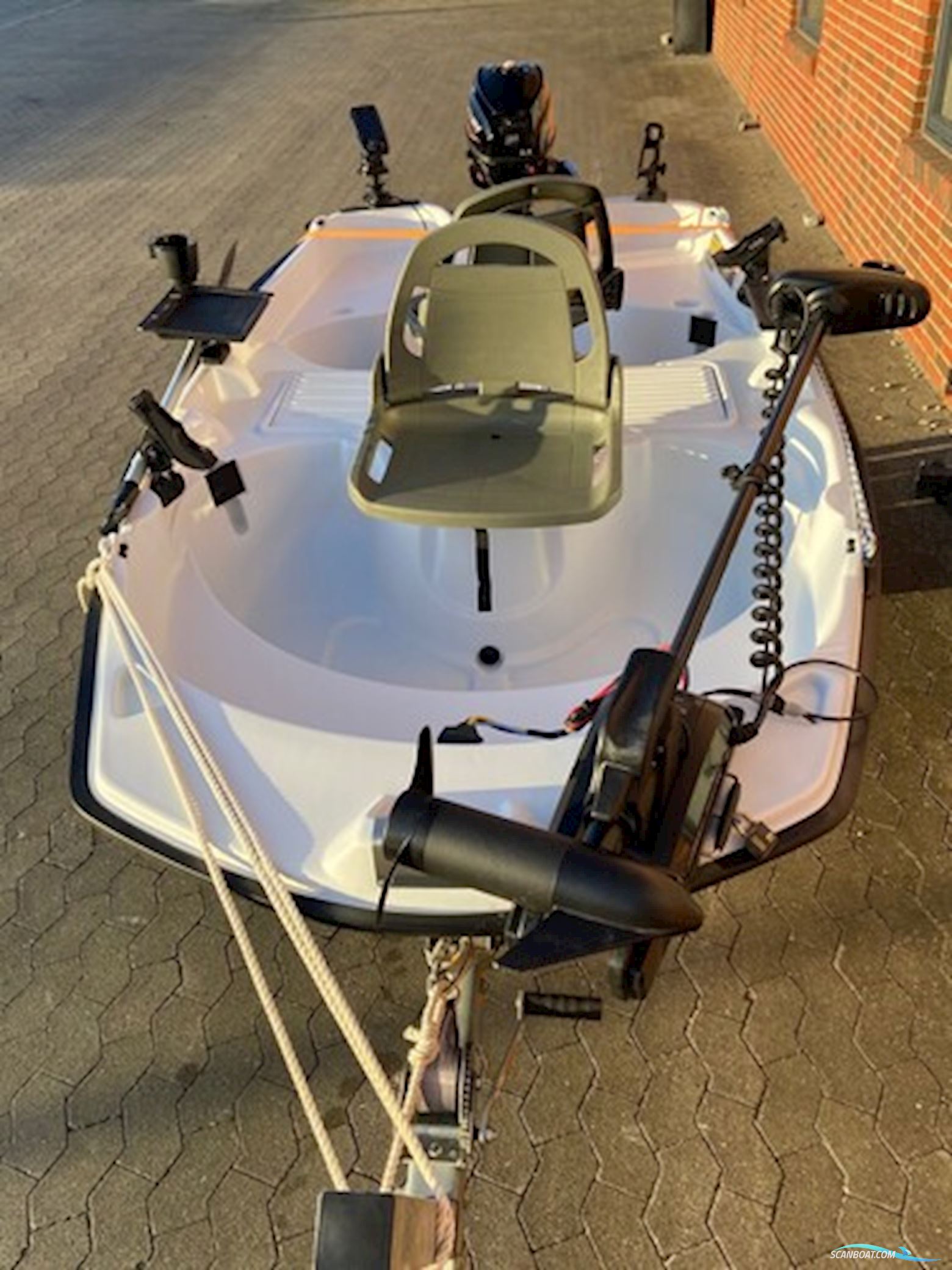 Pelican Predator 103 m/Mercury F2,5 hk 4-Takt - NU Nedsat KR. 5.000,- !