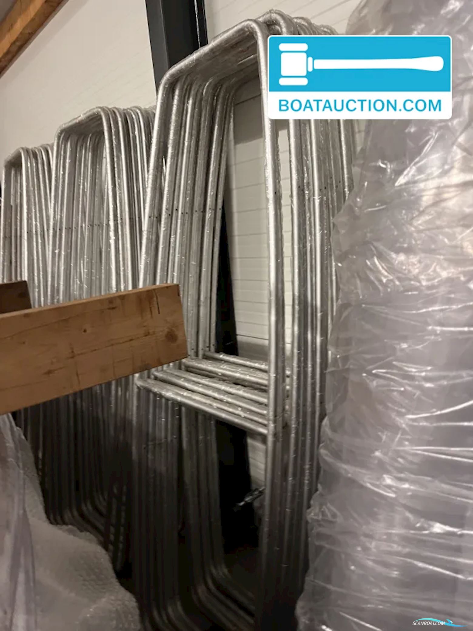 Vision Kayaks - 114 Units