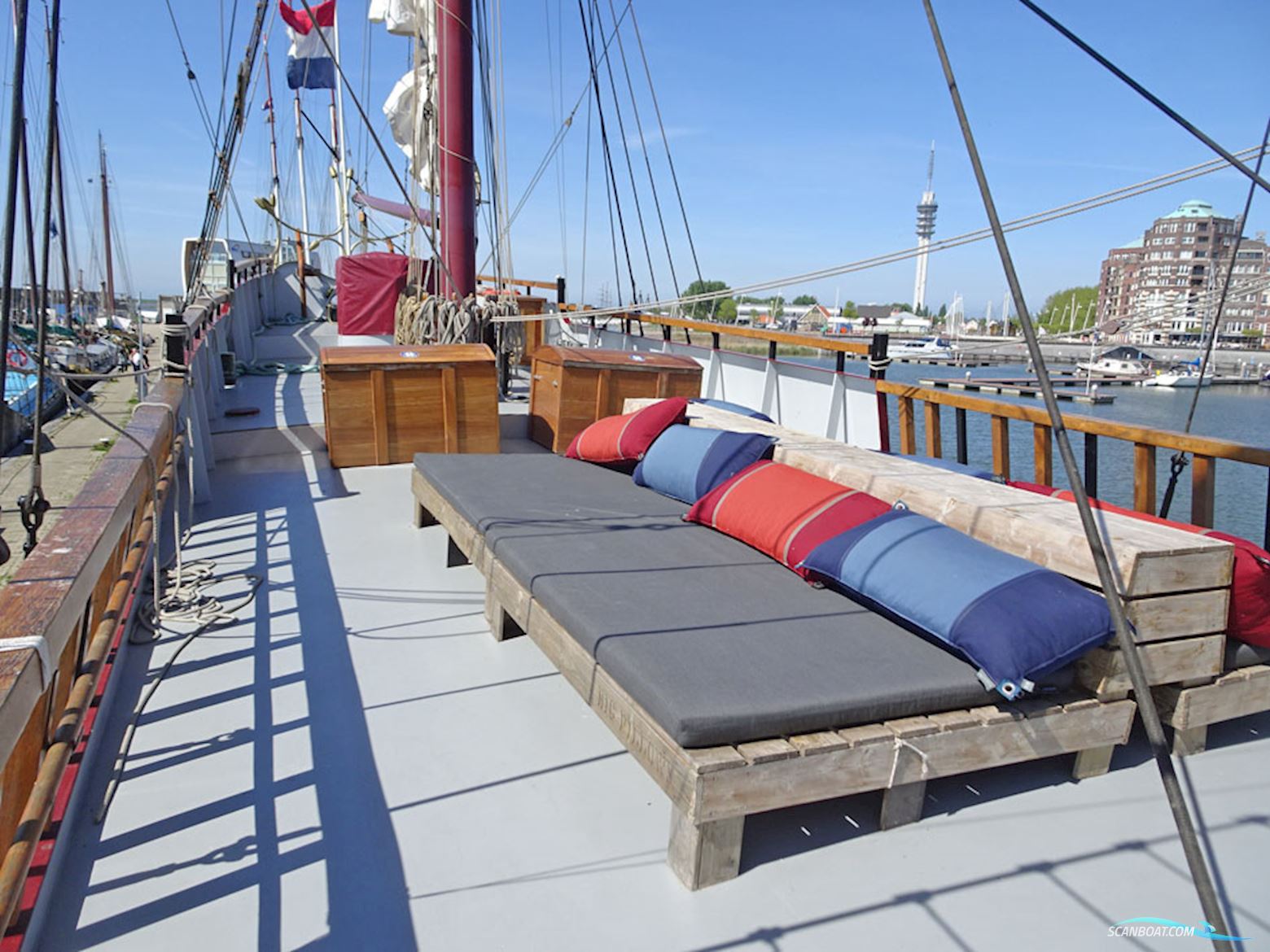 3 mast Charterschip / Evenementenboot 44 nachtgasten, 150 daggasten