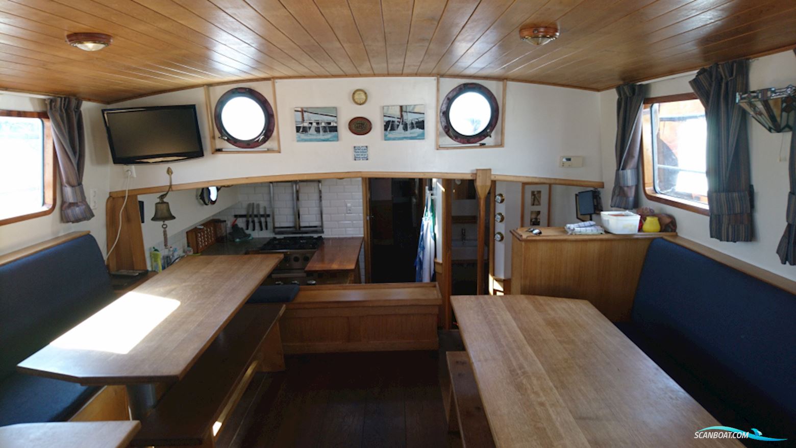 Klipperaak  Charter, woonschip