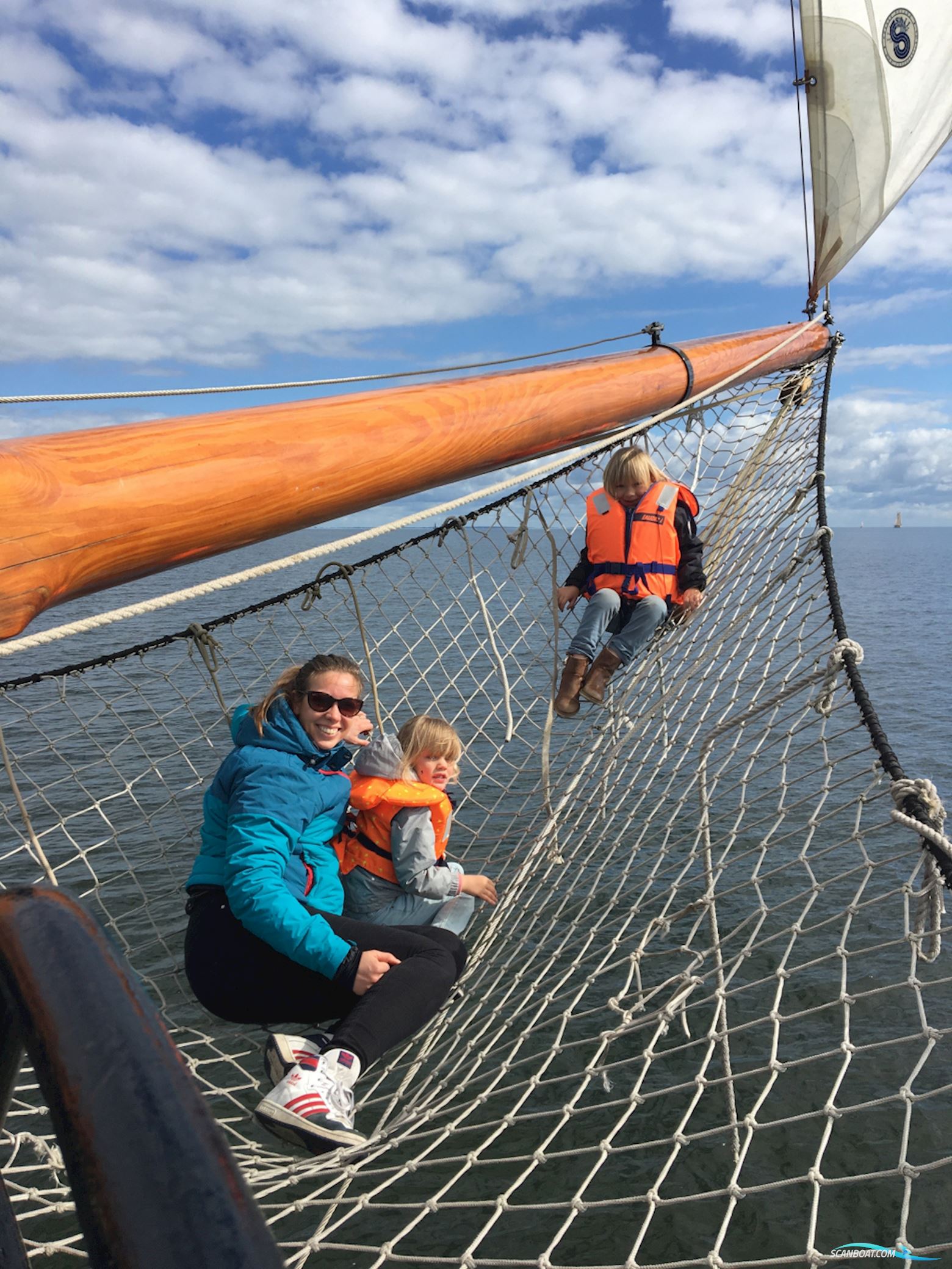 Klipperaak  Charter, woonschip