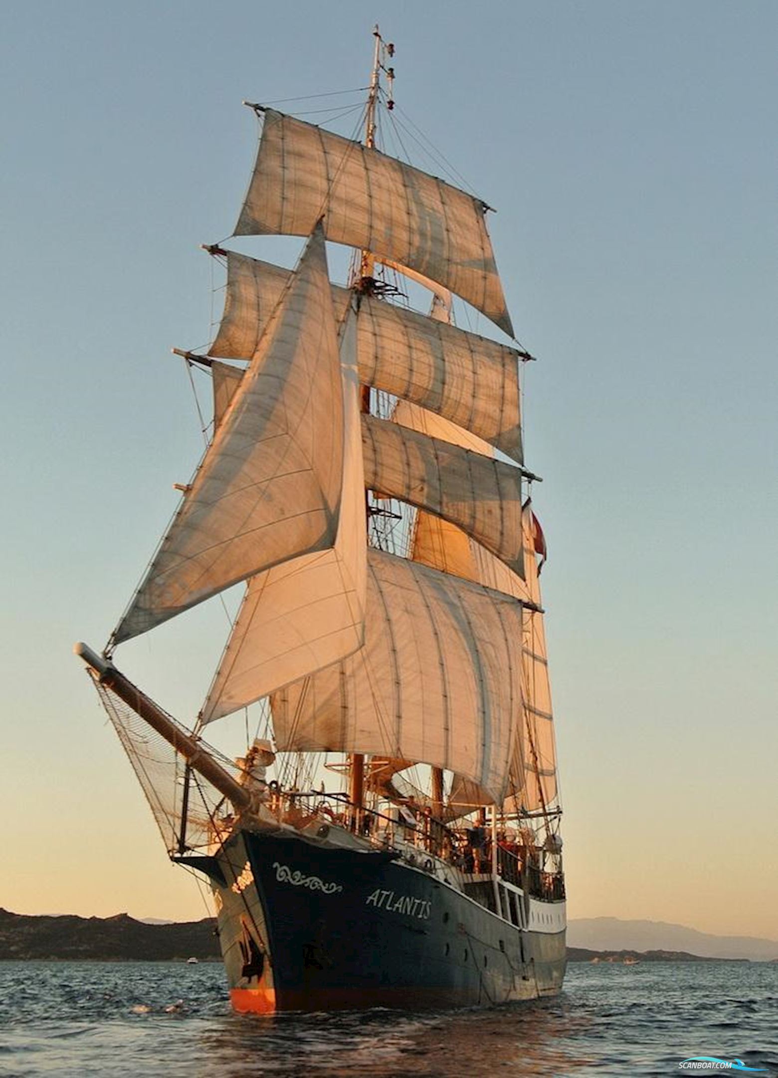Schooner Three Mast Barquentine