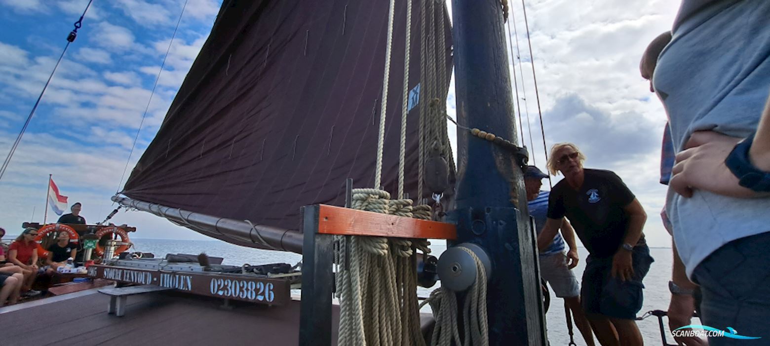 Tjalk Woonschip ex charter