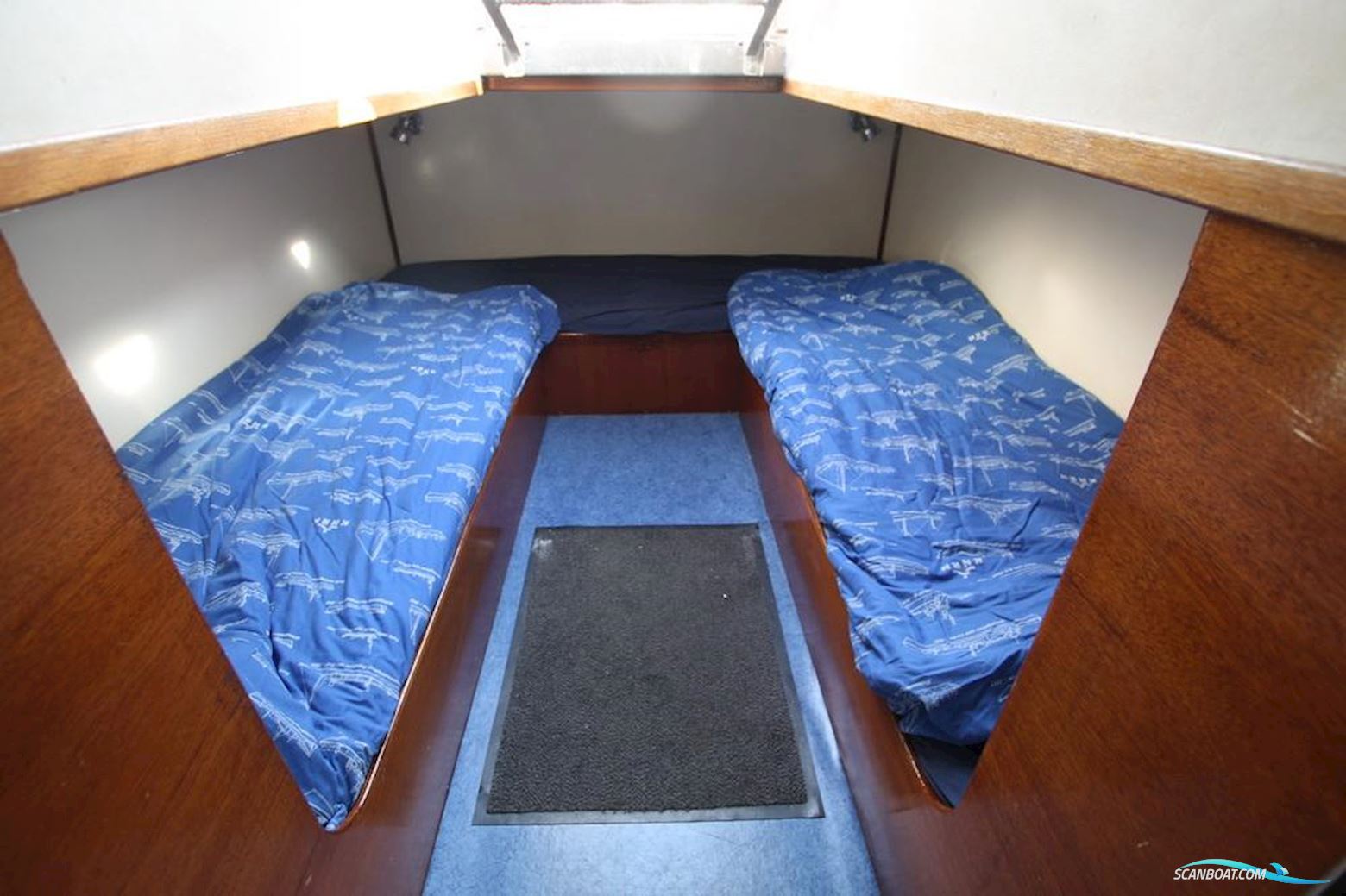 Traditional ex Patrouille Schip