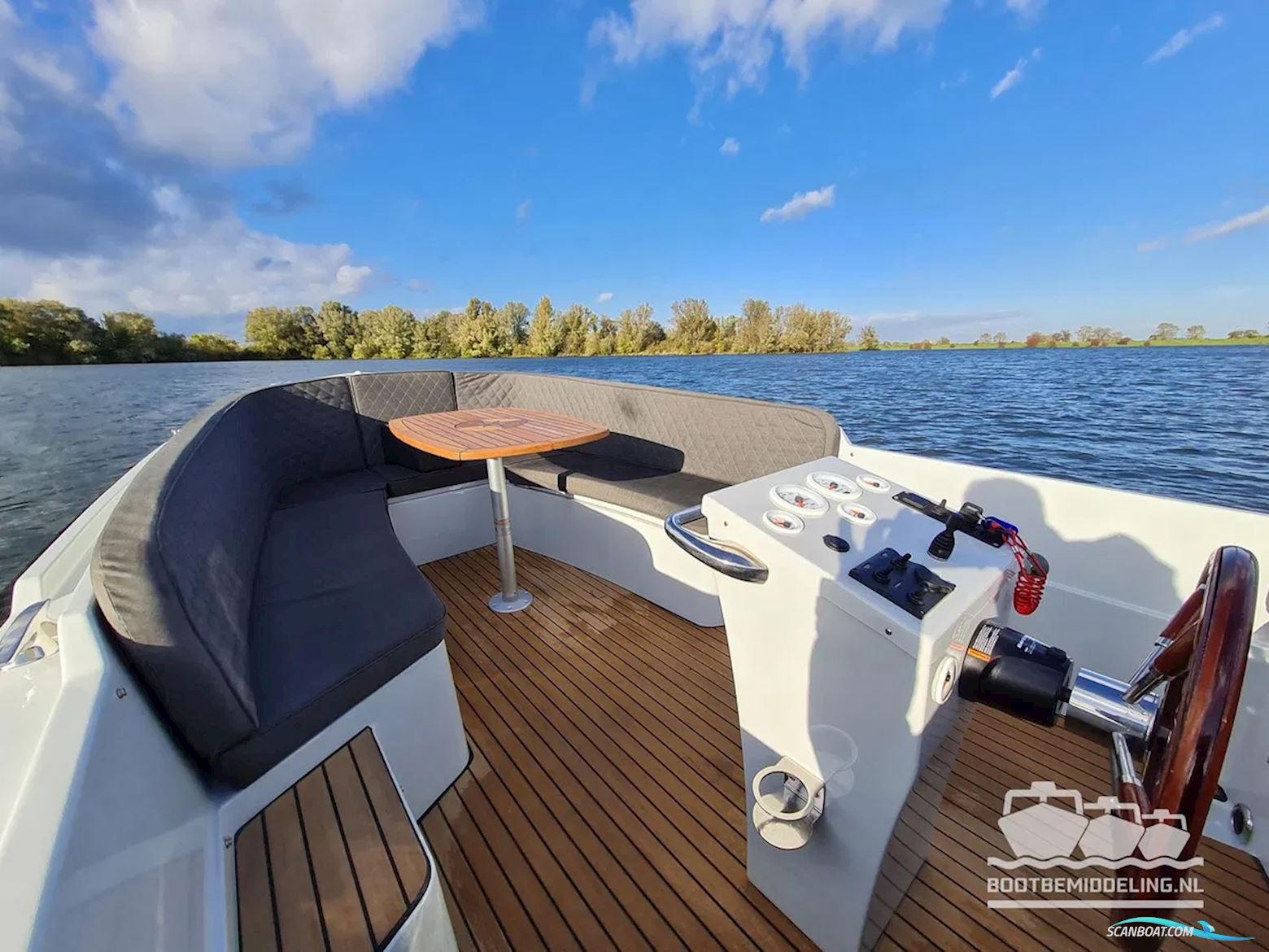 Van Zutphen 633 Tender