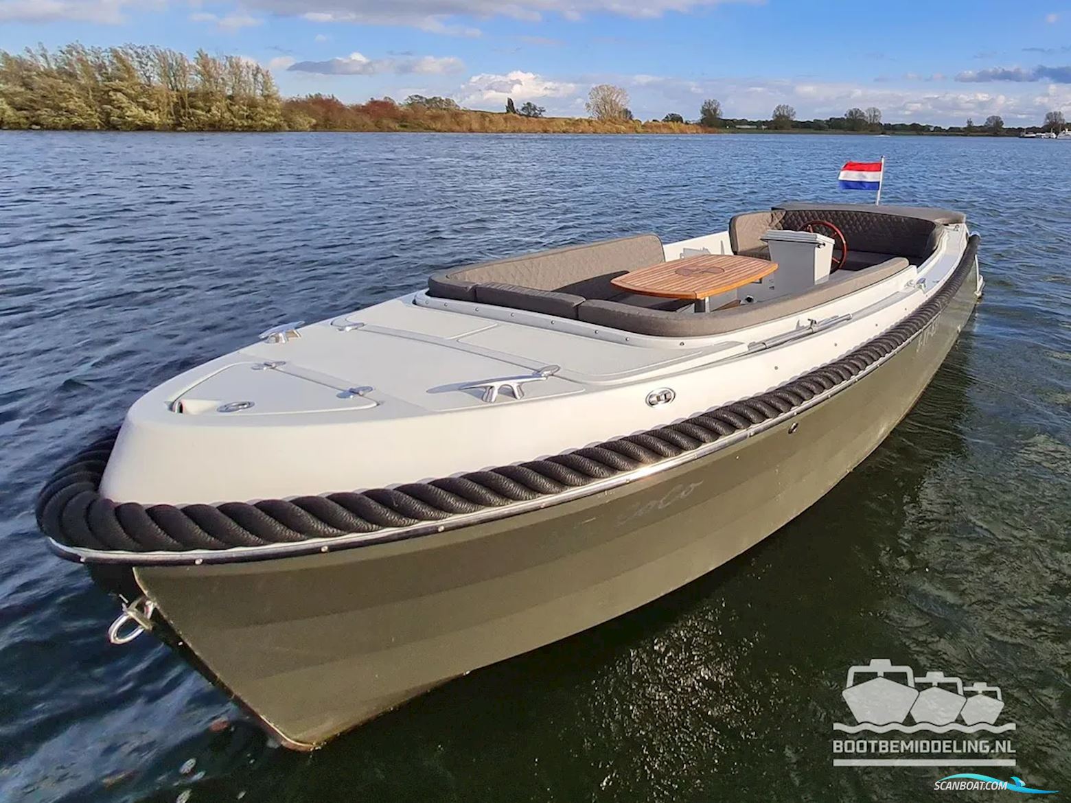 Van Zutphen 633 Tender