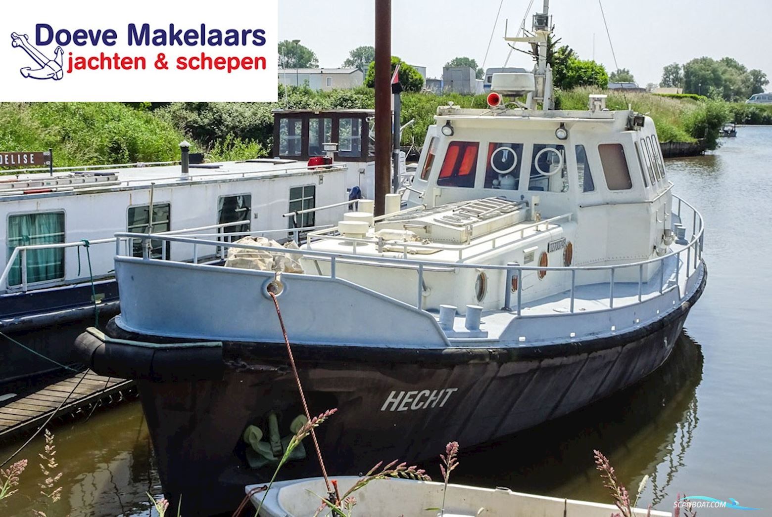 Ex Loodsboot 16.25 Live a board / River boat 1969, with Skl<br />6 Nvd 26-2 Lucht Gestart engine, The Netherlands