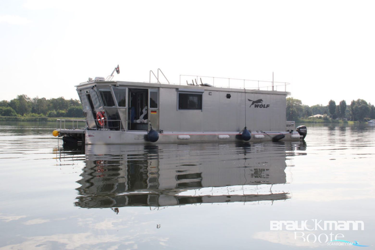 Hausboot Wolf Live a board / River boat 2019, with Mercury Marine engine, Germany