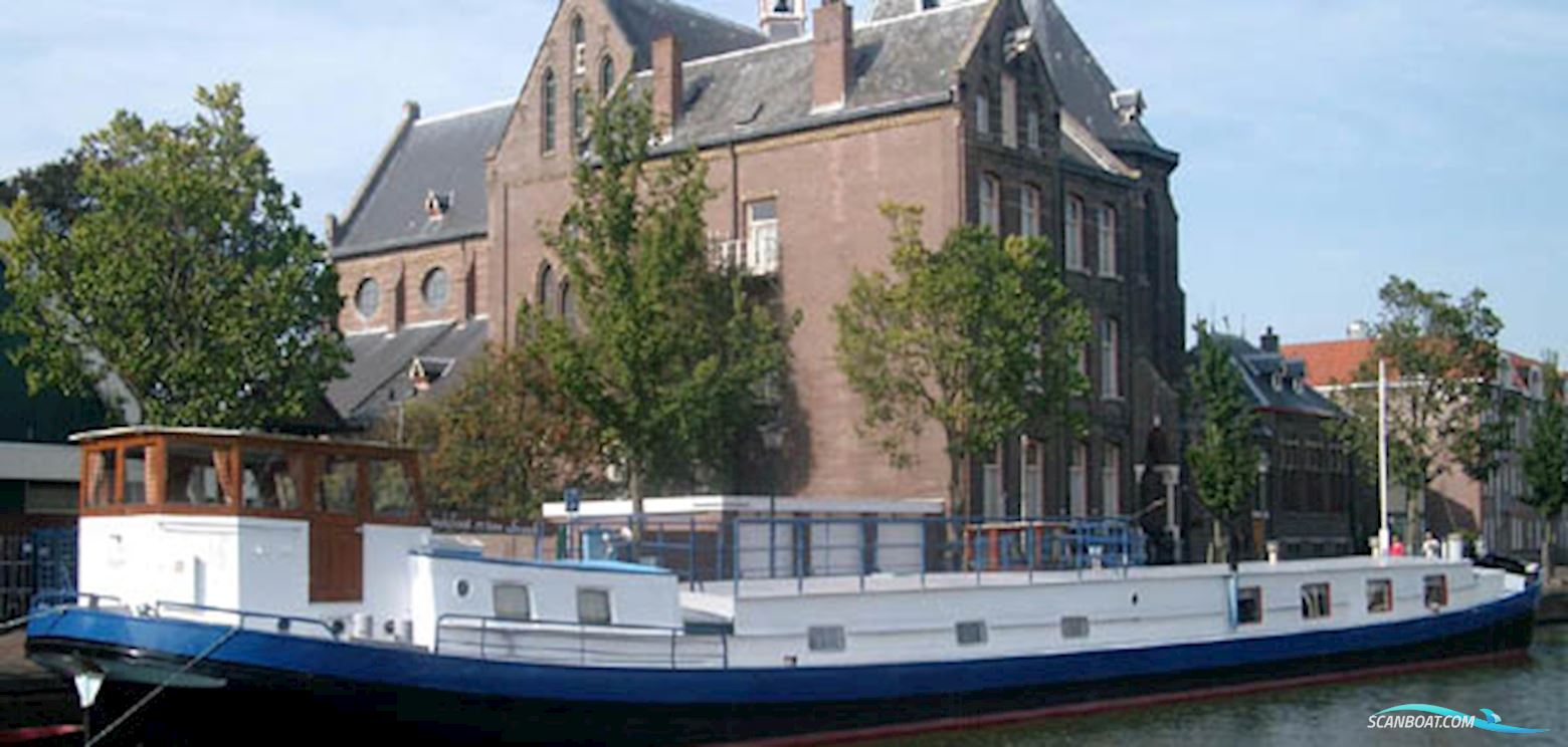 Woonschip Ex Vrachtschip Live a board / River boat 1909, with Volvo Penta Tmd 96 engine, The Netherlands