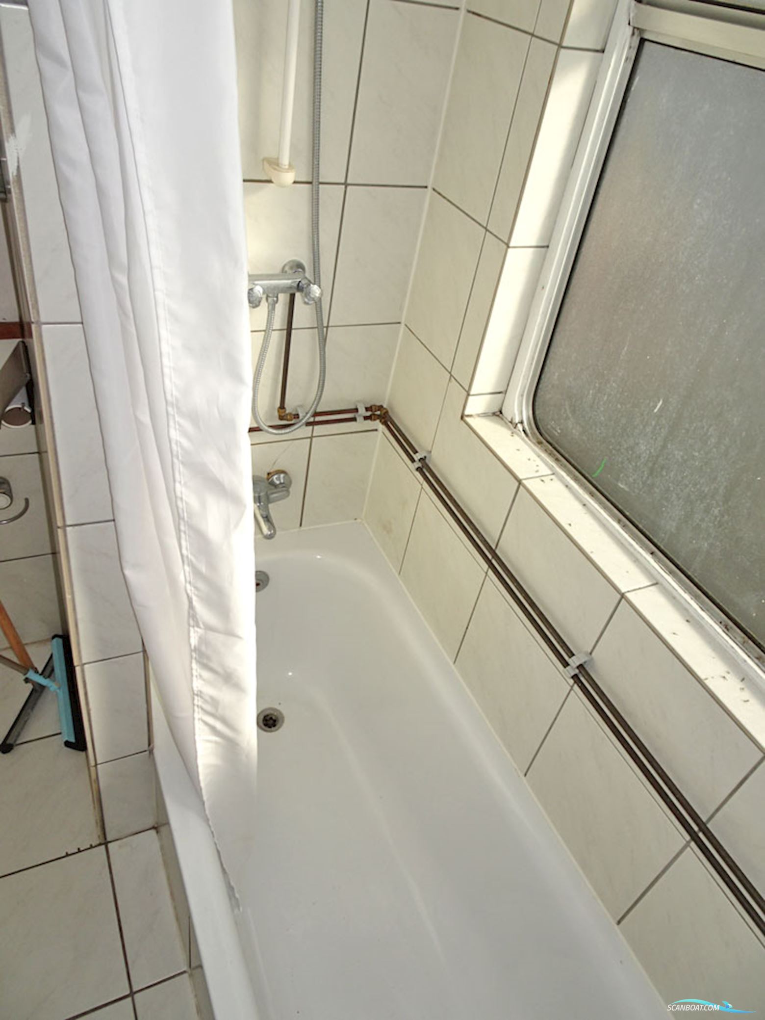 Accommodatie / Hotelschip met UBC