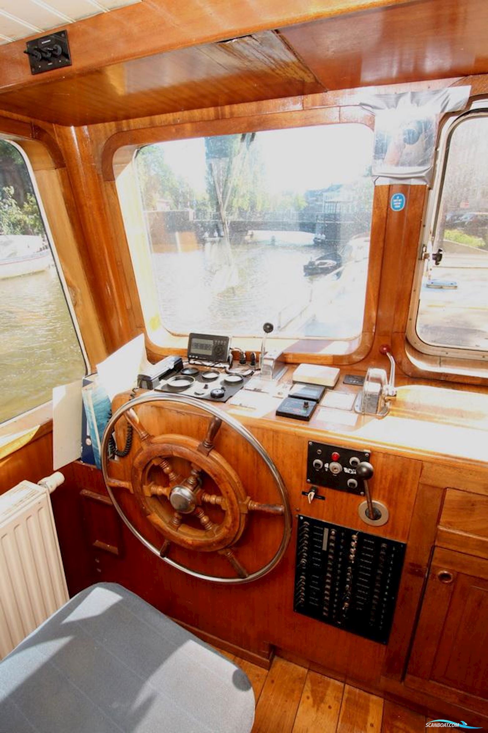 Dutch Barge Katwijker