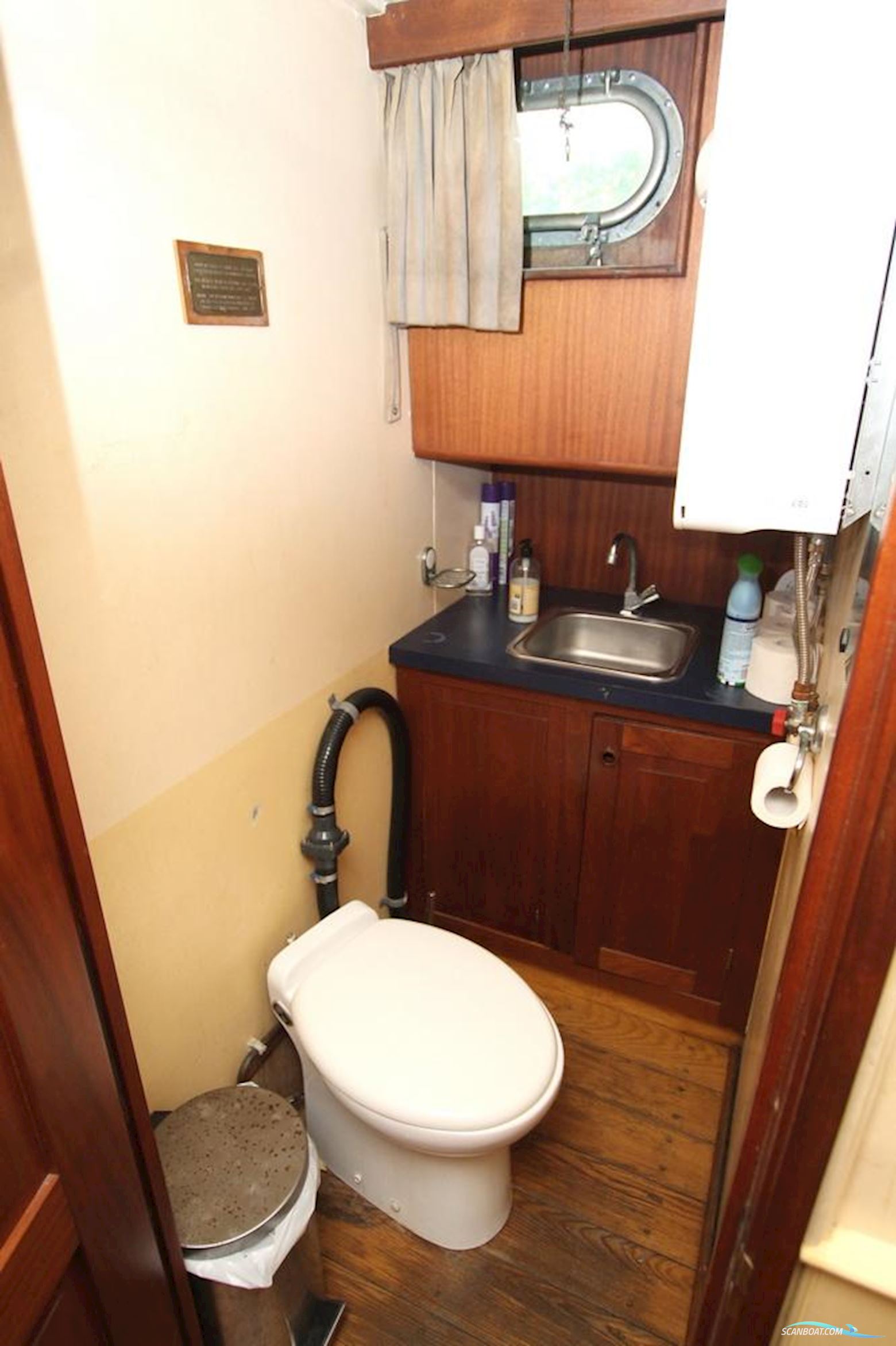 Dutch Barge Katwijker