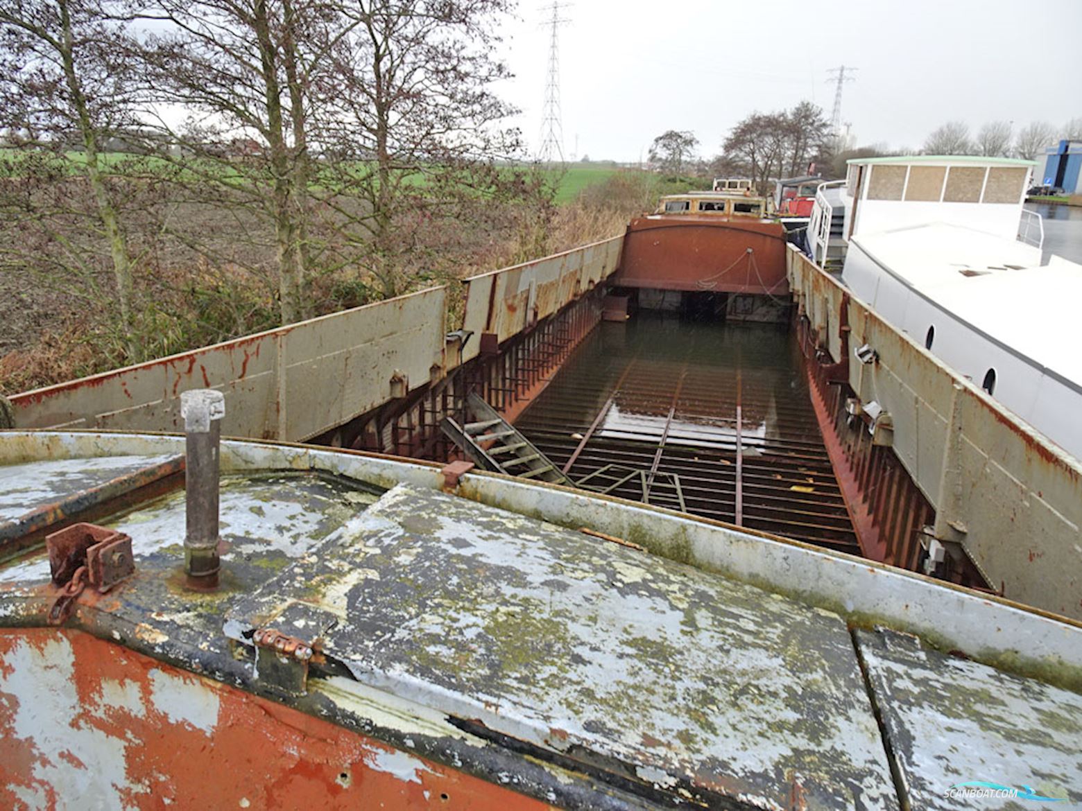 Friese Maatkast 40.00 casco