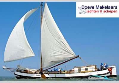 Hollandse Zeiltjalk 20 pass Live a board / Riverboat 1896, with DAF<br />DD 575 engine, The Netherlands