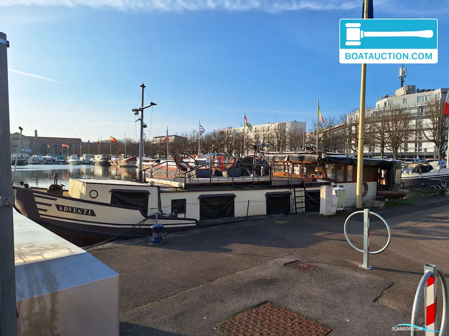 Houseboat 1700 Live a board / Riverboat 1964, with Daf engine, France