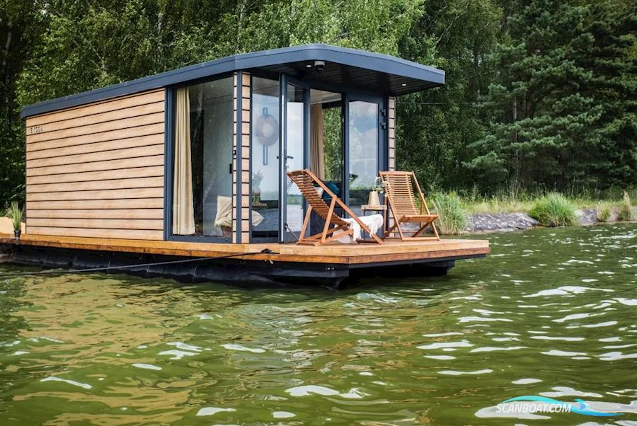 Houseboat Bygga
