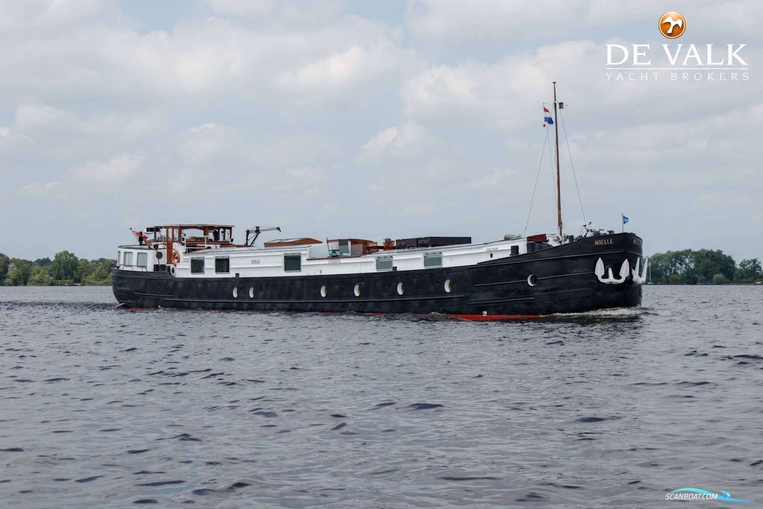 Houseboat Waterloft Luxemotor Spitz 38M Live a board / Riverboat 1951, with Gardner engine, The Netherlands