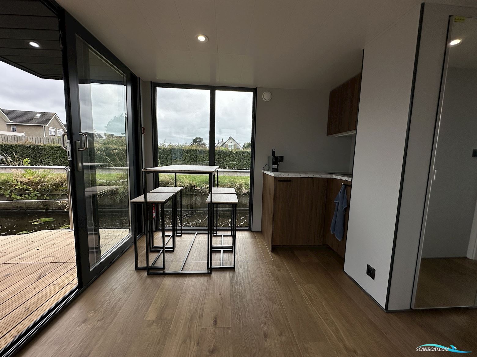 La Mare Houseboat Stb 4.0 (Canalboat 4)