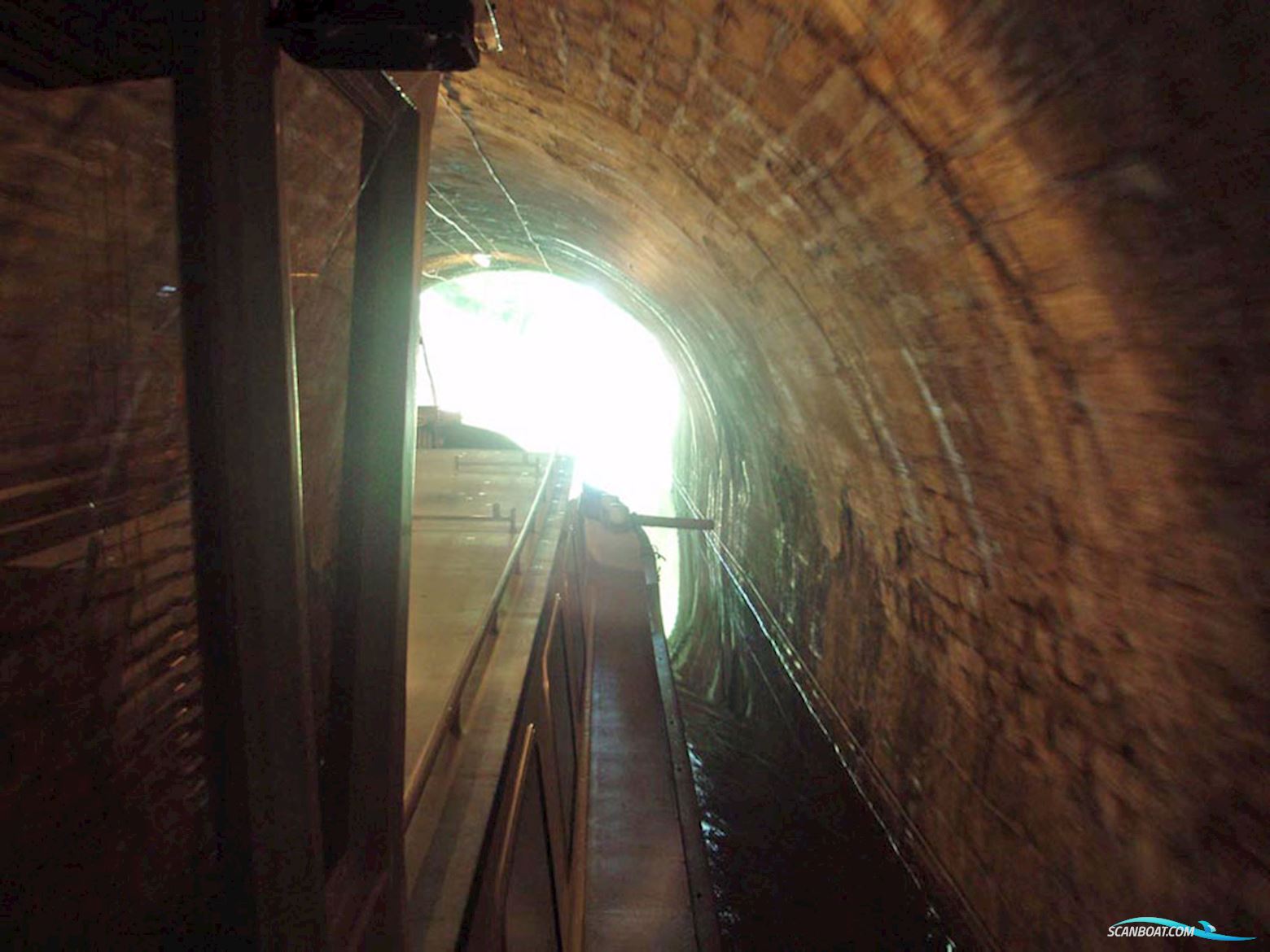 Luxe Motor 21.18 Met Ubc