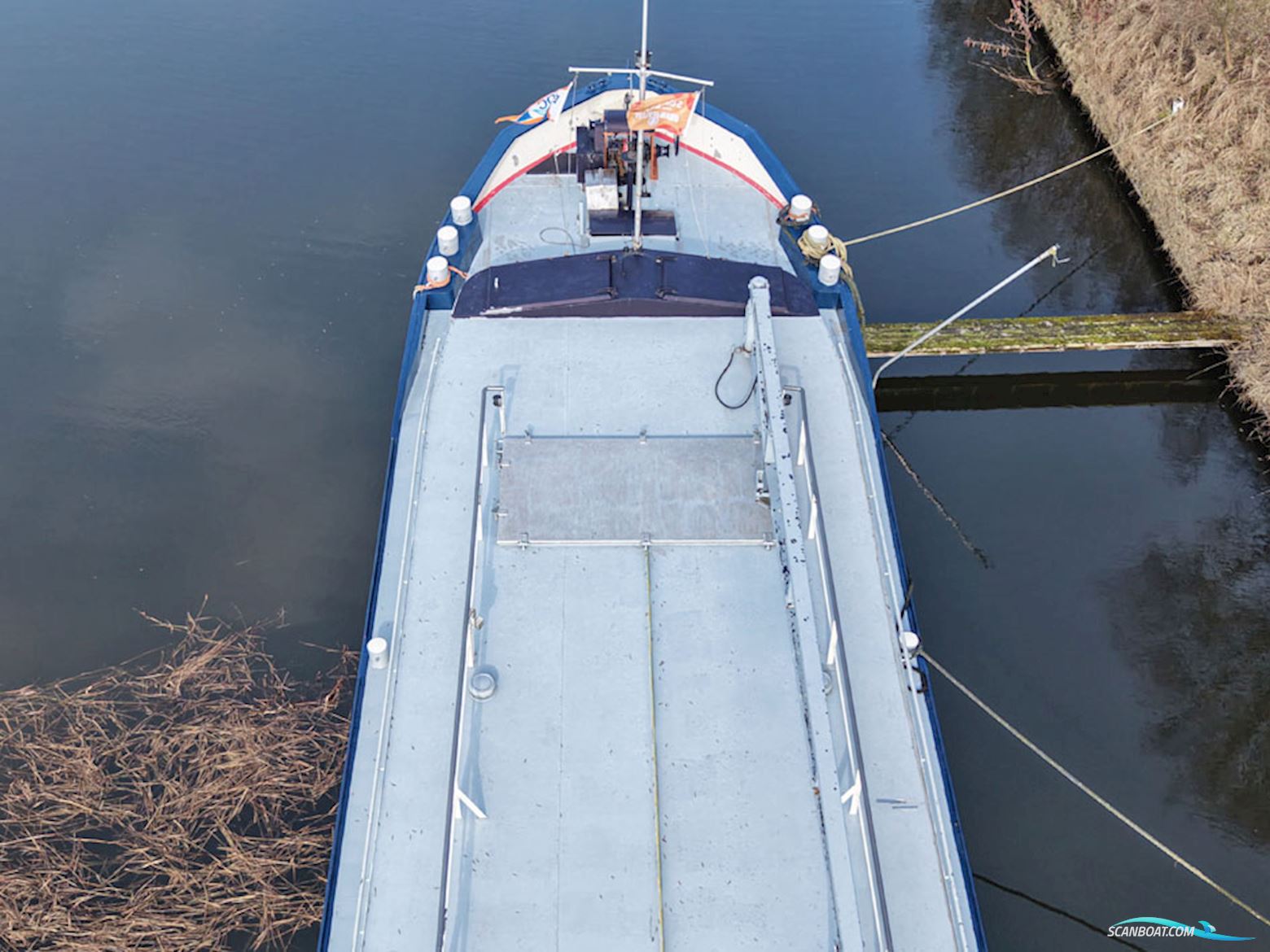 Luxe Motor 36.72, Cbb Rijn