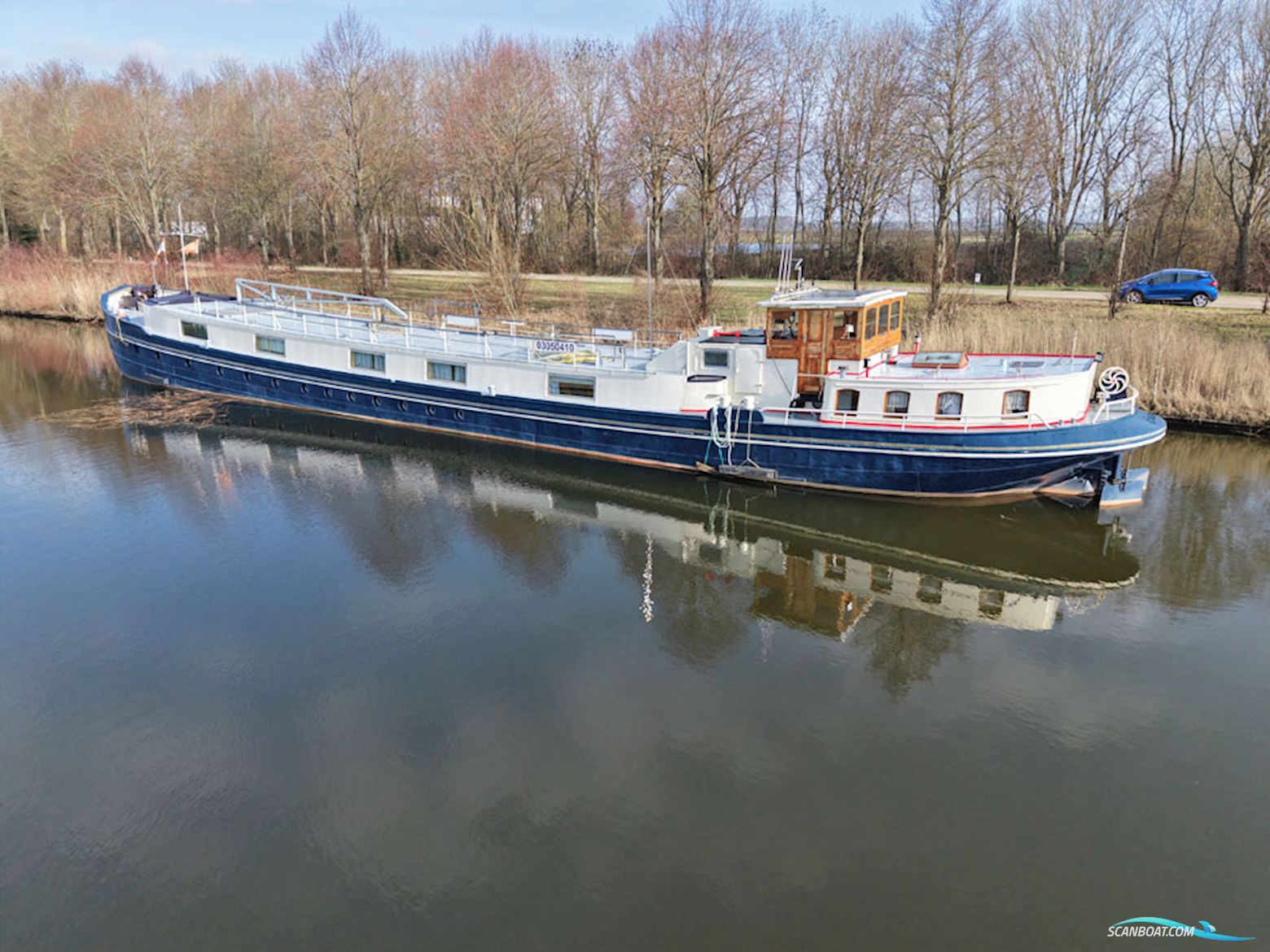 Luxe Motor 36.72, Cbb Rijn