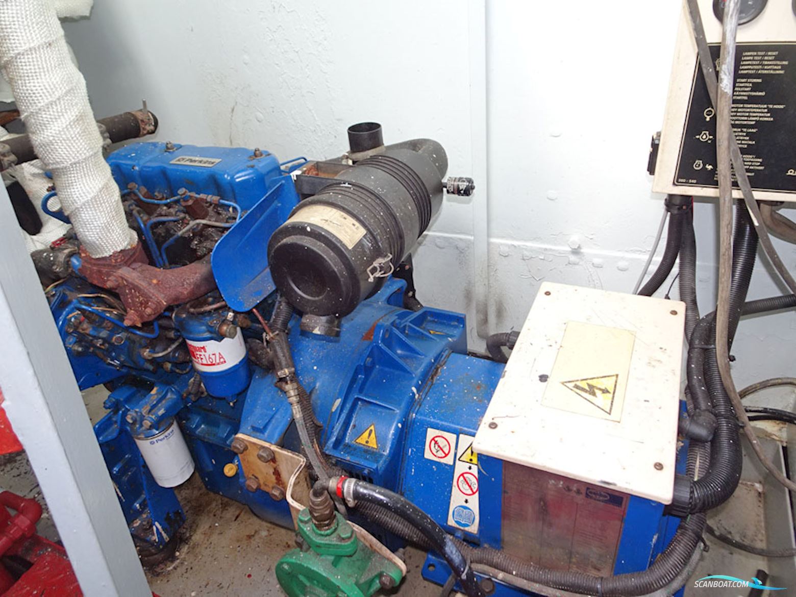 Luxe Motor 36.72, Cbb Rijn