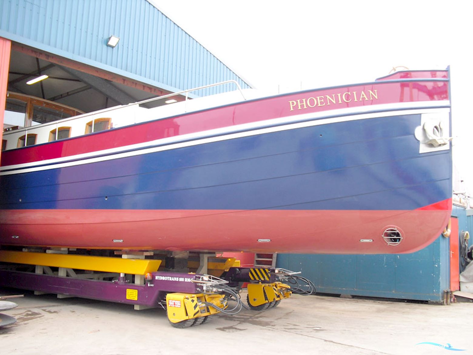 Luxe Motor Cruise 19.75