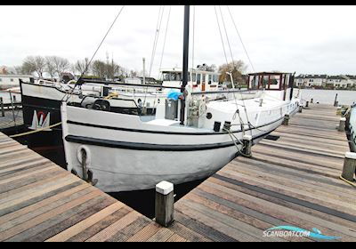 Luxe-Motor Live Aboard Live a board / Riverboat 1906, with Daf engine, The Netherlands