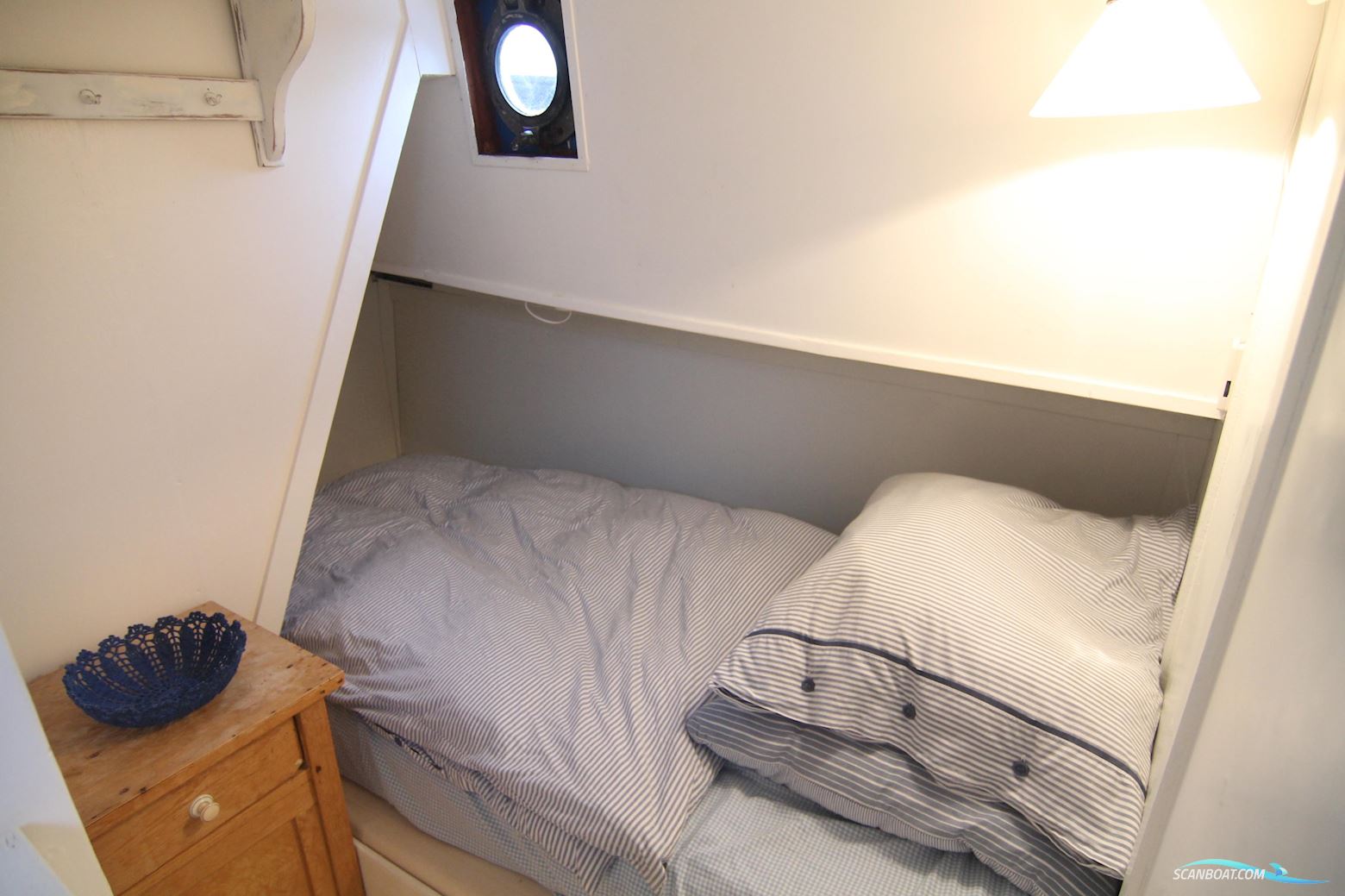 Luxe-Motor Live Aboard