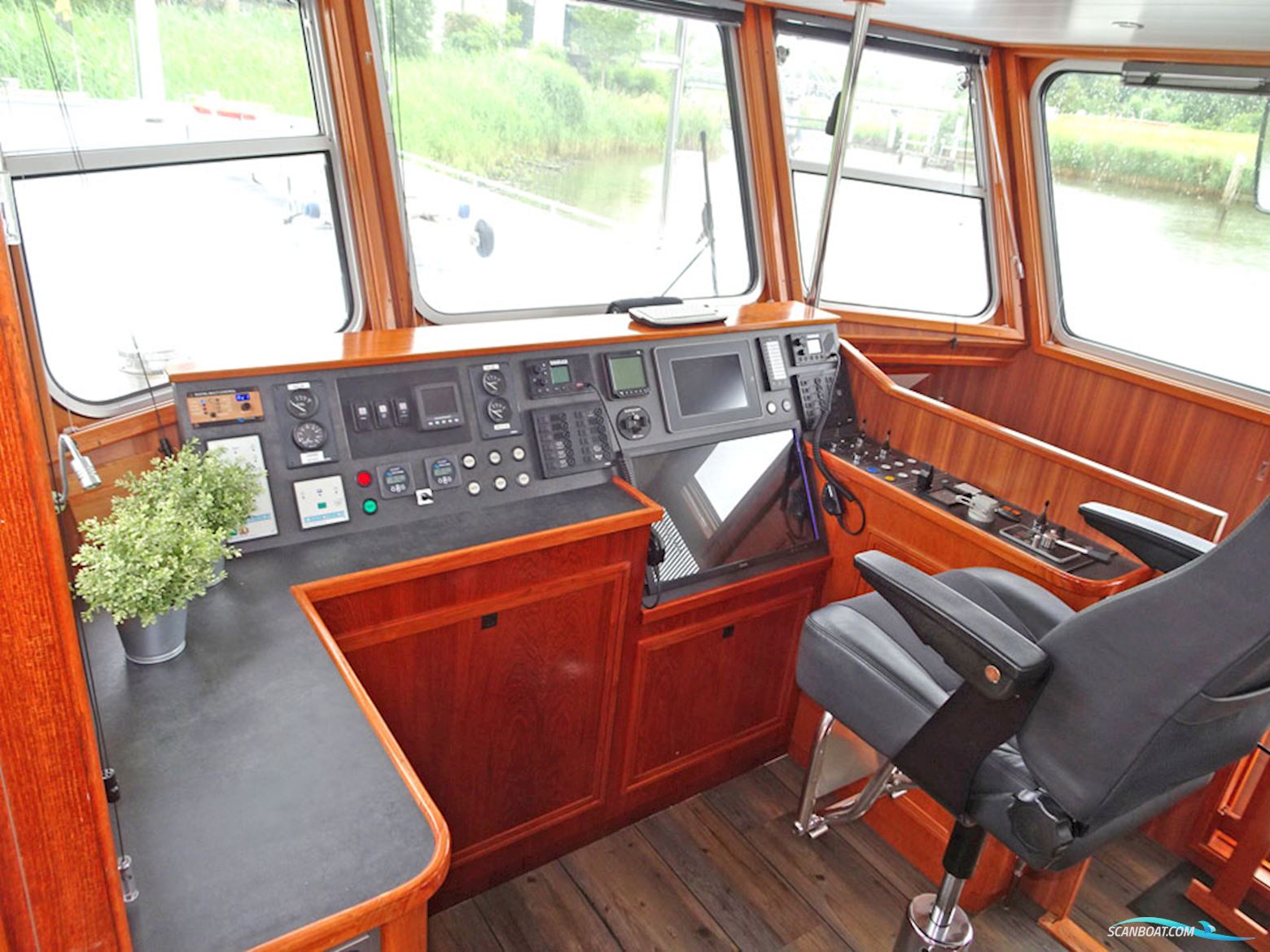 Luxe Varend Woonschip Rijn Gecertificeerd