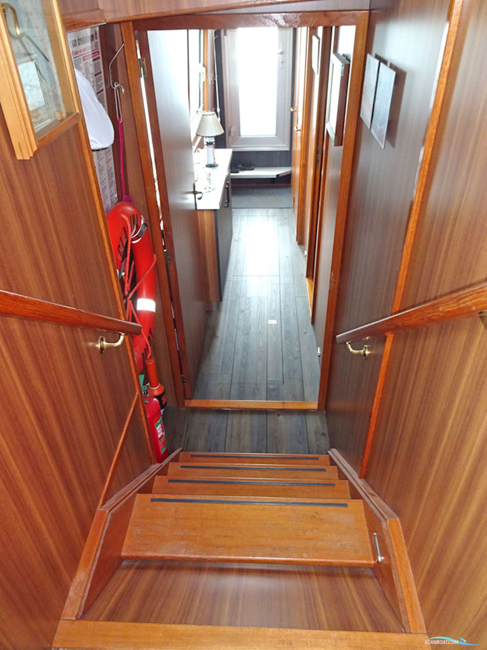 Luxe Varend Woonschip Rijn Gecertificeerd