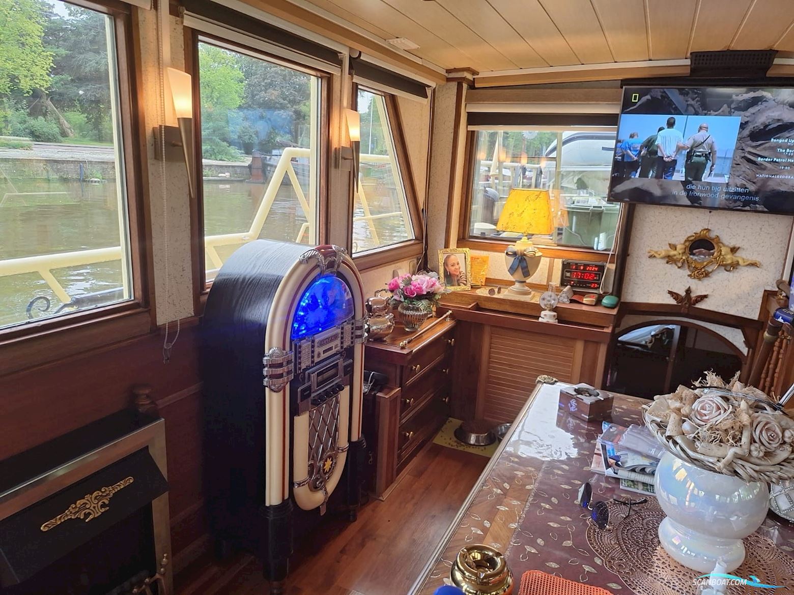 Motorkruiser 1800 AK Zeewaardig Recreatieboot | Woonboot