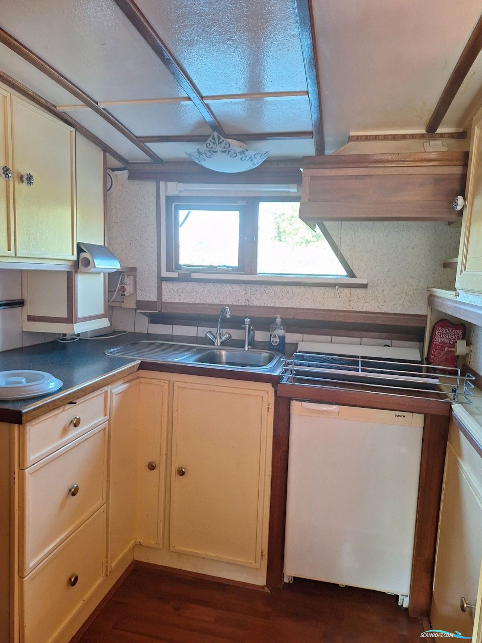 Motorkruiser 1800 AK Zeewaardig Recreatieboot | Woonboot