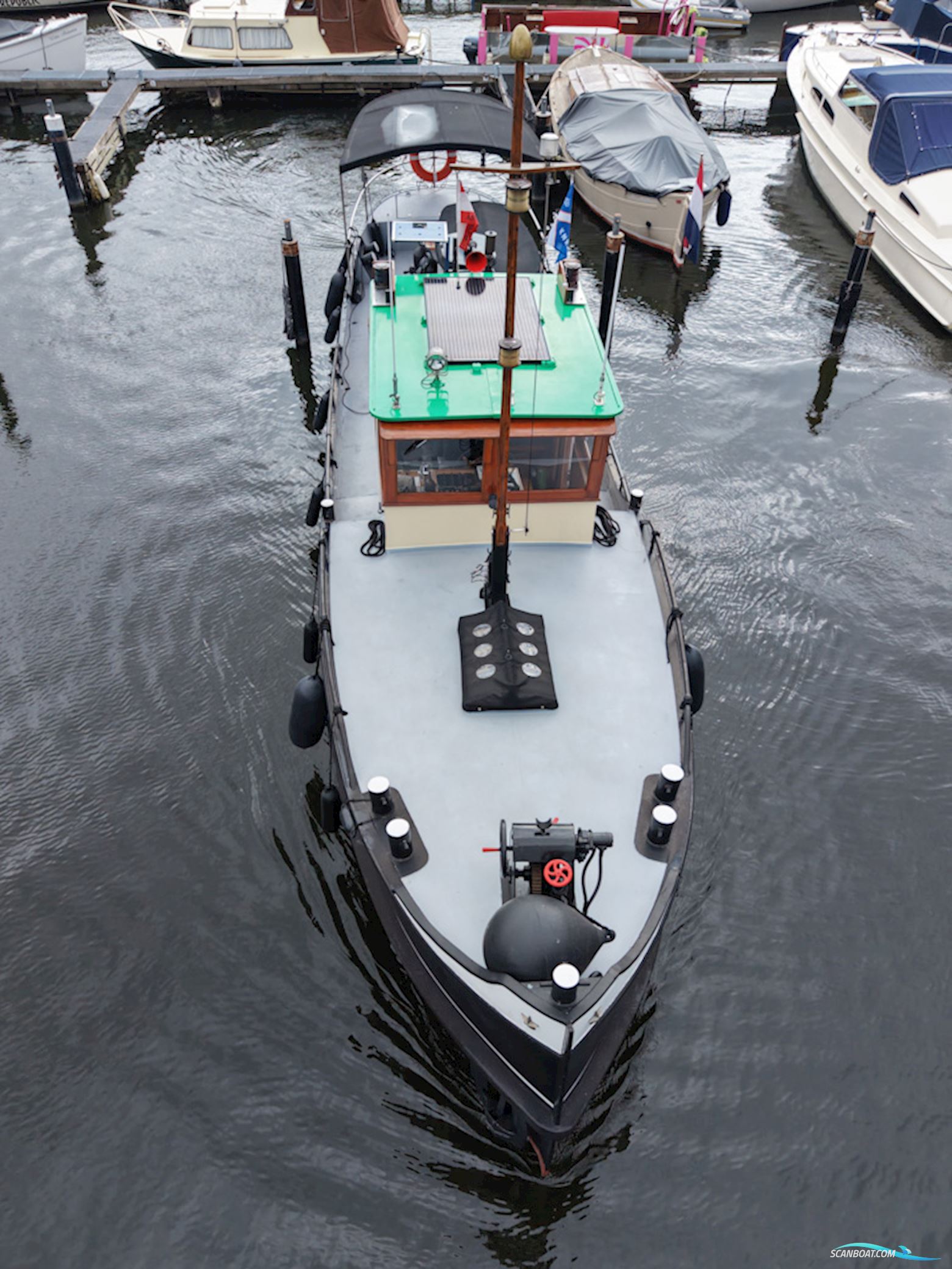 Motorsleepboot Carbon 15.63 Met Cbb