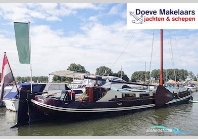 Skutsje 19.09 Live a board / Riverboat 1915, with Mitsubishi<br />S4L2-61SD engine, The Netherlands