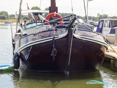 Skutsje 19.09 Live a board / Riverboat 1915, with Mitsubishi<br />S4L2-61SD engine, The Netherlands