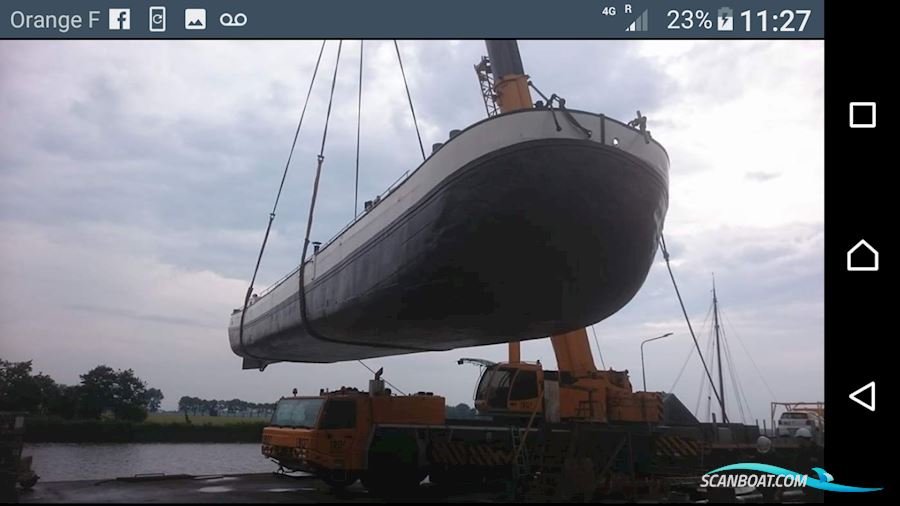 Slofe Aak Live a board / Riverboat 1913, with Daf engine, Belgium