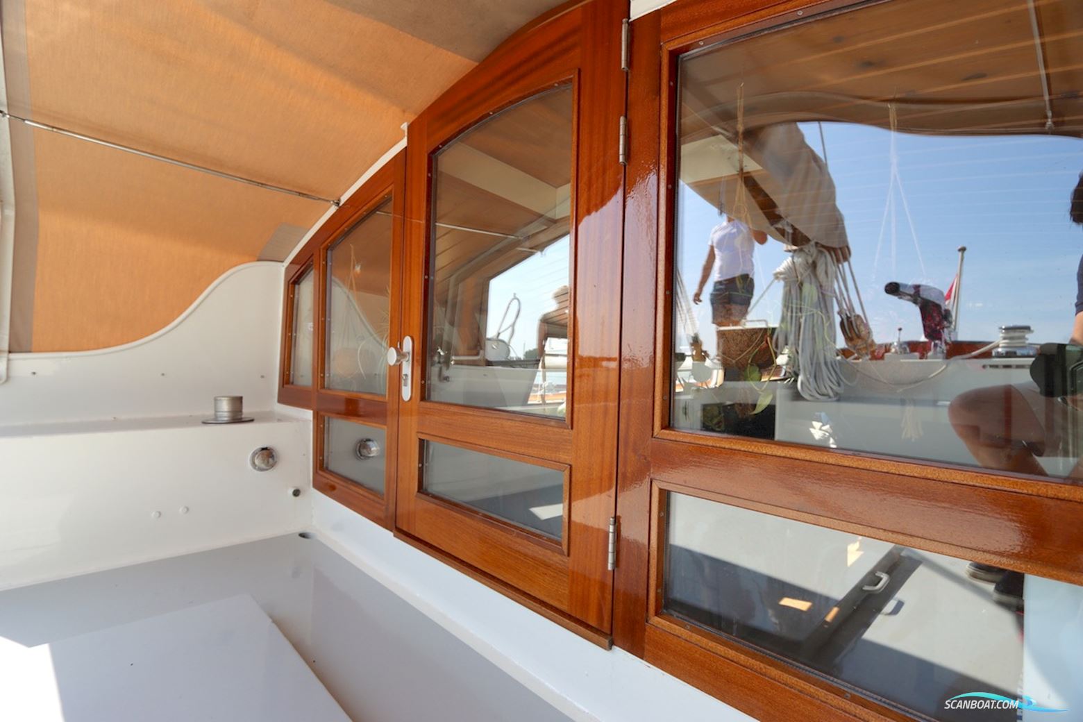 Tjalk Woonboot